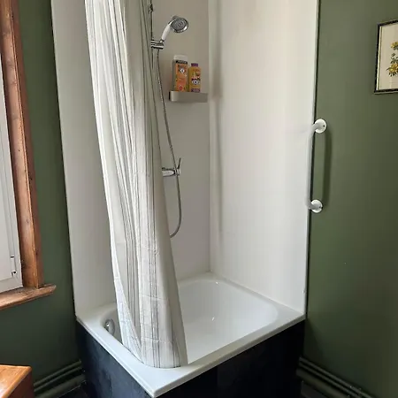 Apartman La Loge 2 *